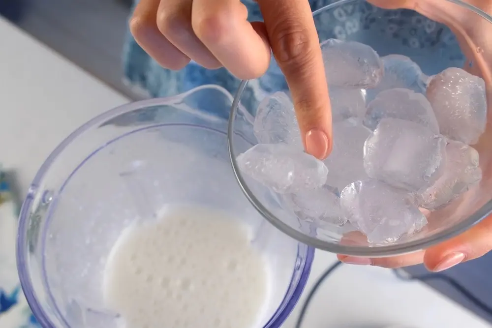 Granizados con agua de coco: frescor y sabor para después de entrenar