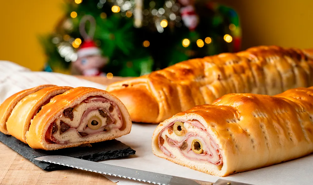 plato típico navideño venezolano: pan de jamón