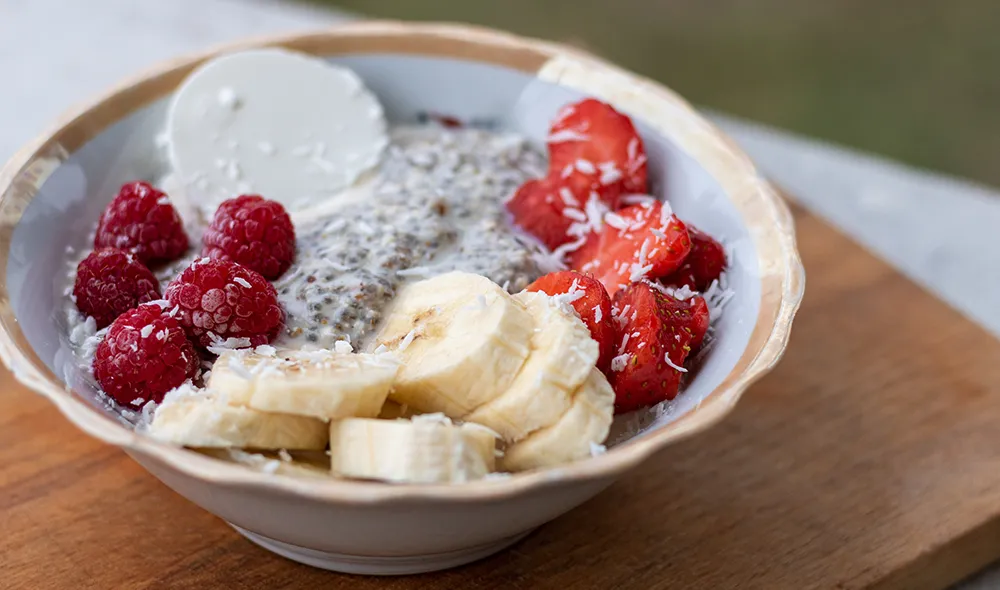 postre saludable con chía, avena y coco