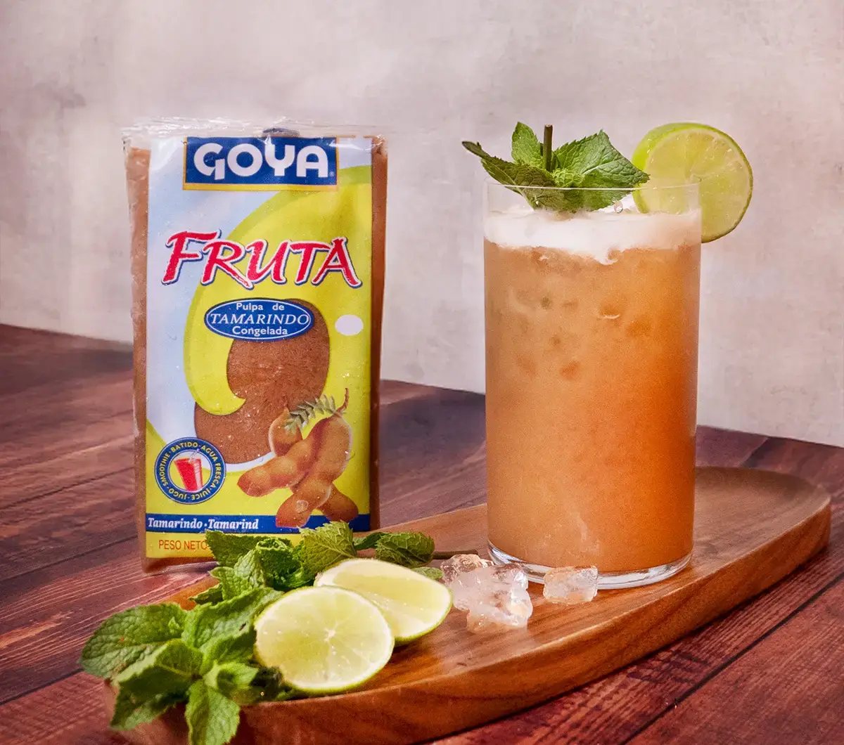 Agua fresca de tamarindo