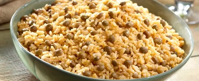 Moro de Gandules con Coco